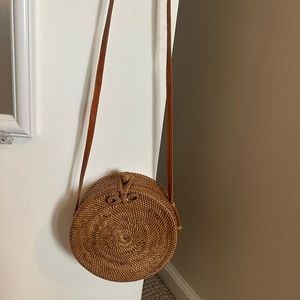 Mango round straw bag
